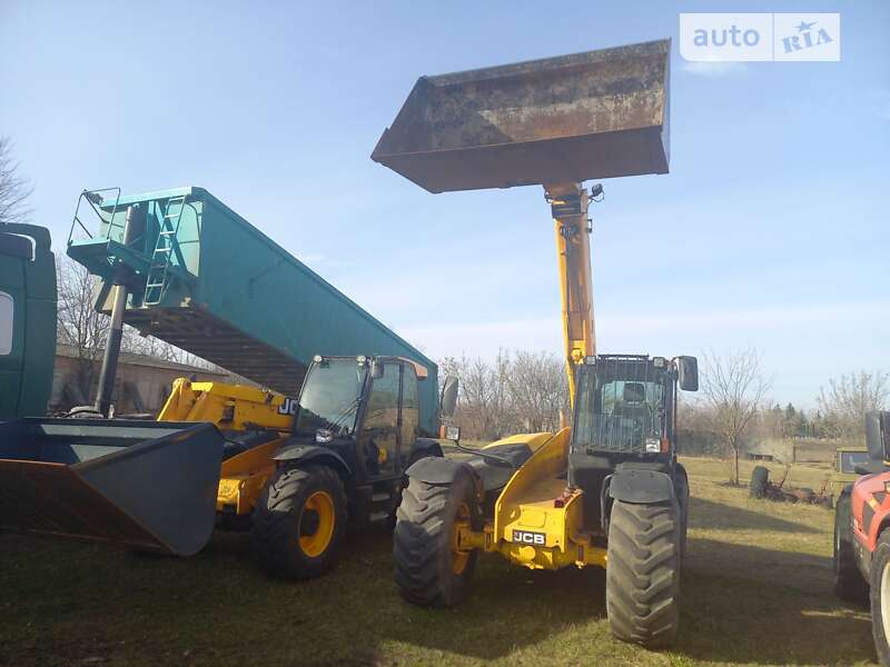 Телескопічні навантажувачі JCB 540-70