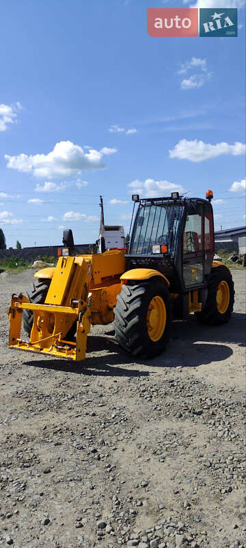 JCB 540-70