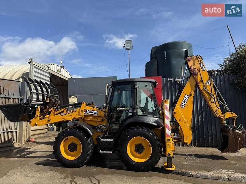 JCB 5CX