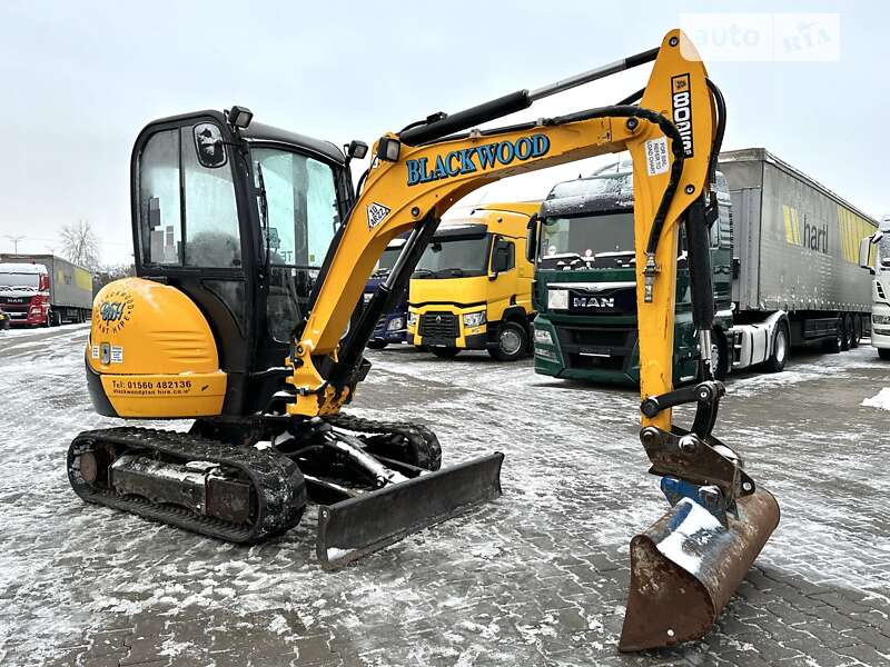 Миниэкскаватор JCB 8026