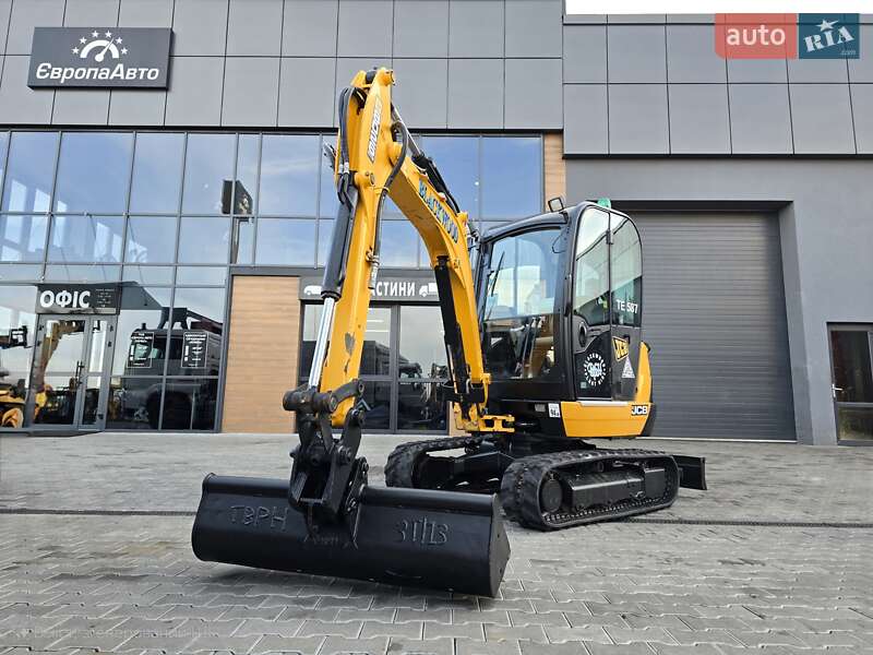 Миниэкскаватор JCB 8026