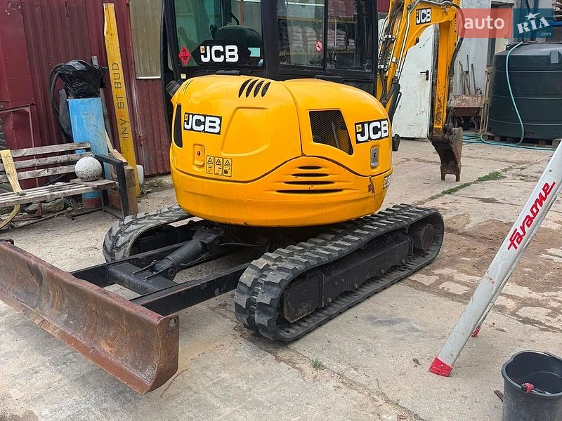 Миниэкскаватор JCB 8030