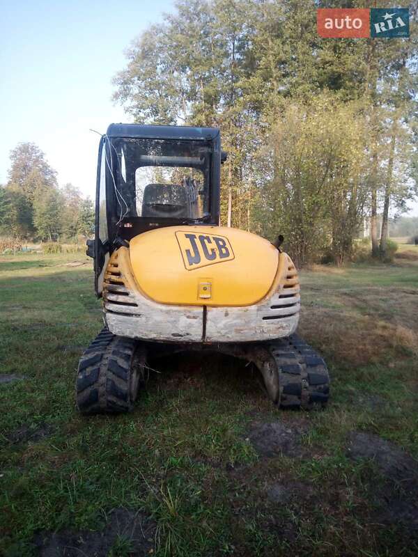 JCB 8060