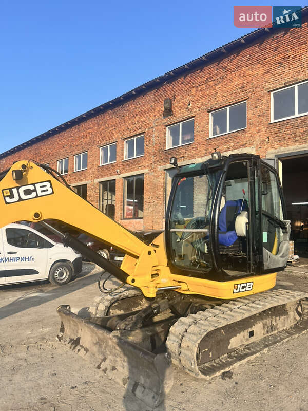 JCB 8085 2005