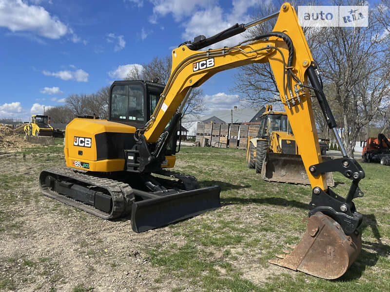 Гусеничный экскаватор JCB 85Z-1