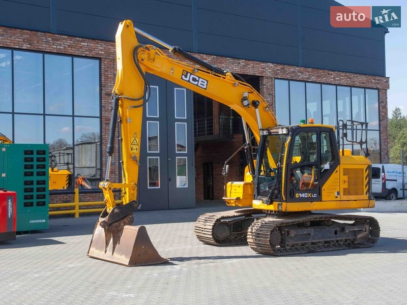 JCB JS 140