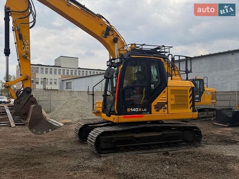 Гусеничний екскаватор JCB JS 140