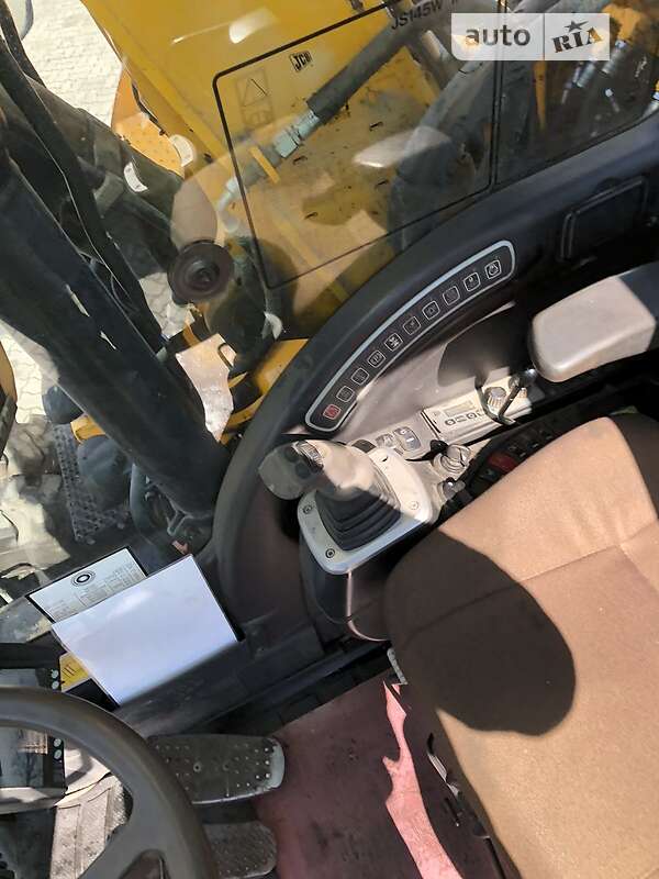 Колісний екскаватор JCB JS 145 2011 в Калуші
