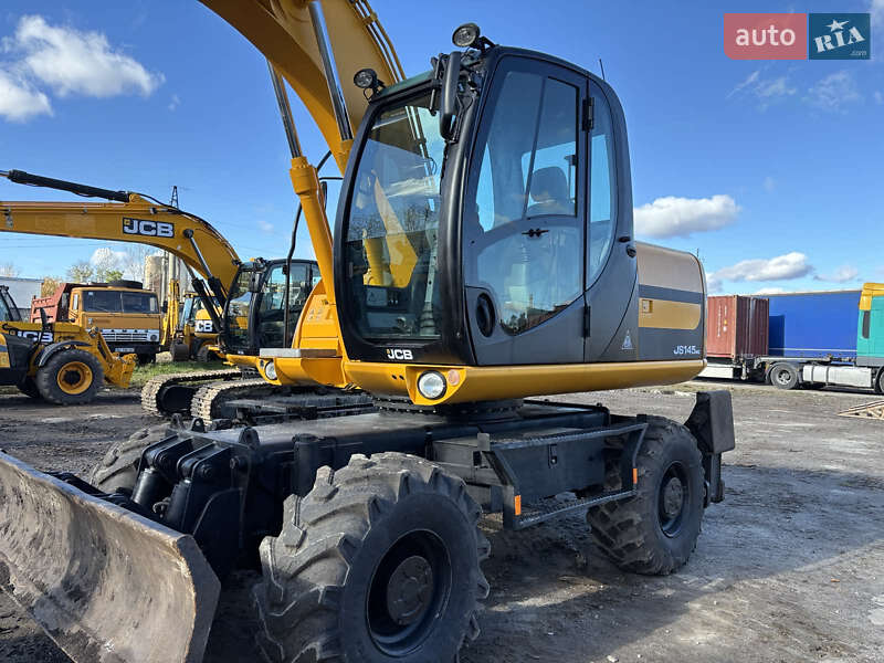 JCB JS 145