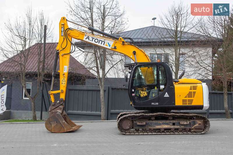 Гусеничный экскаватор JCB JS 145