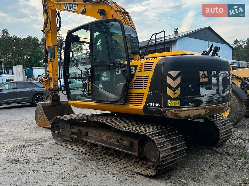 Гусеничний екскаватор JCB JS 145