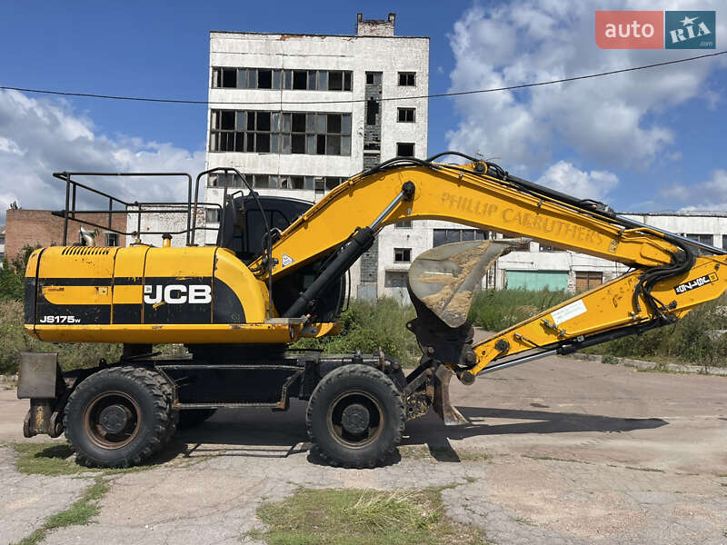 JCB JS 175