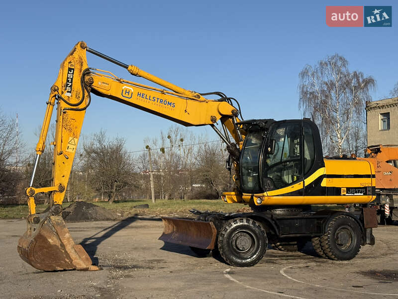 Колесный экскаватор JCB JS 175
