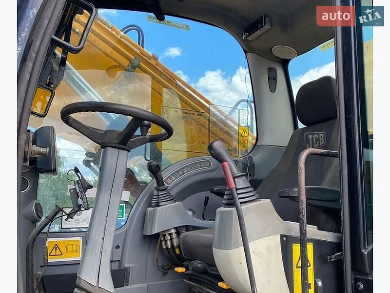 Колесный экскаватор JCB JS 200W 2008 в Косове фото 7 Колесный экскаватор JCB JS 200W 2008 в Косове