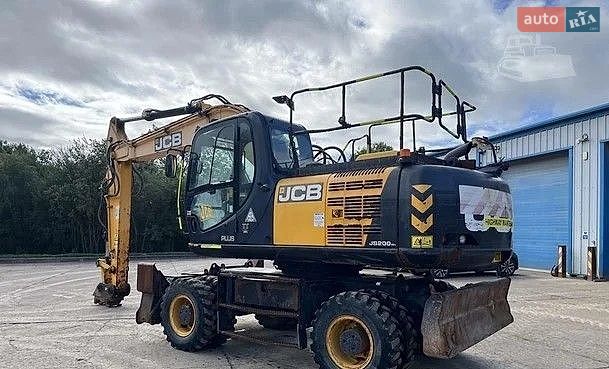 JCB JS 200W