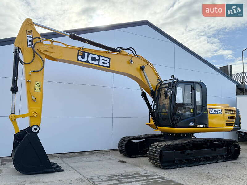 JCB JS 205