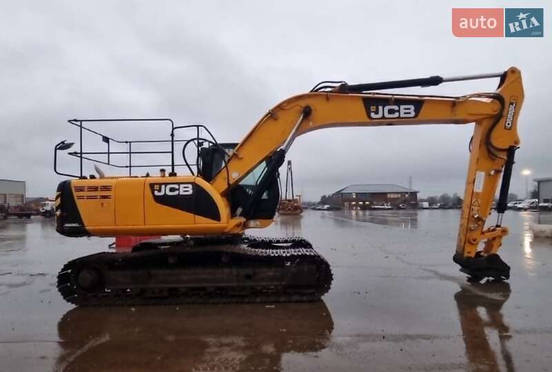 Гусеничний екскаватор JCB JS 220