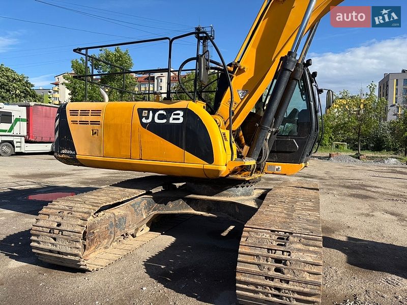 JCB JS 220 2012