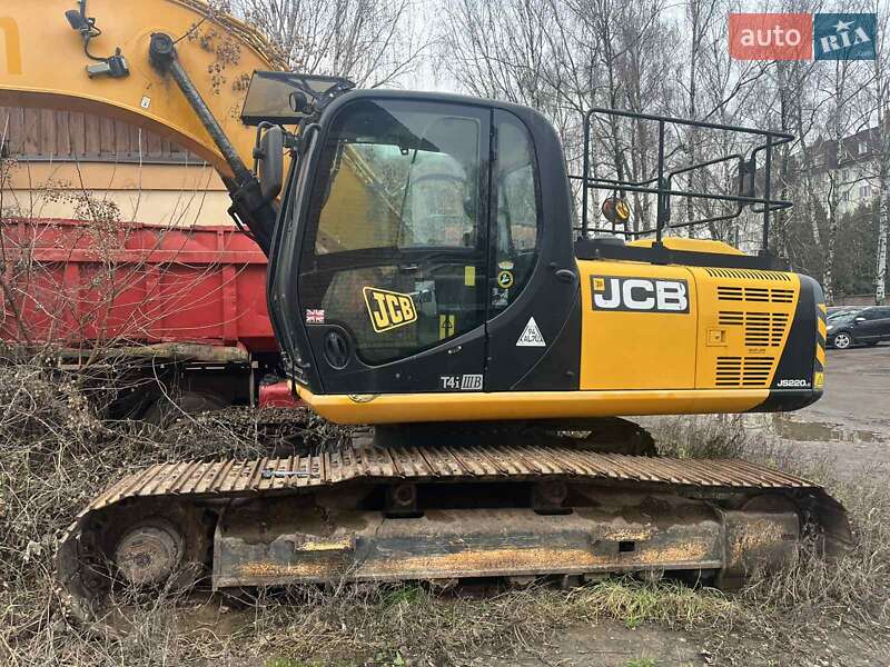 JCB JS 220LC T4