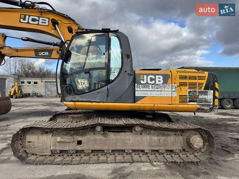 Екскаватор навантажувач JCB JS 220LC