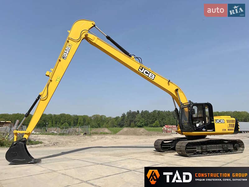 JCB JS 240