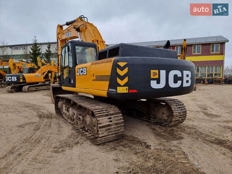 JCB JS 330