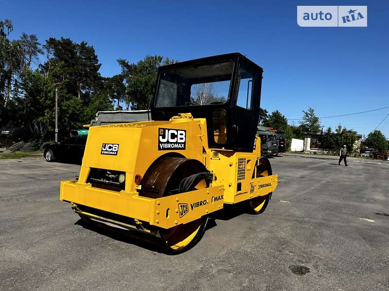 Дорожный каток JCB VMT