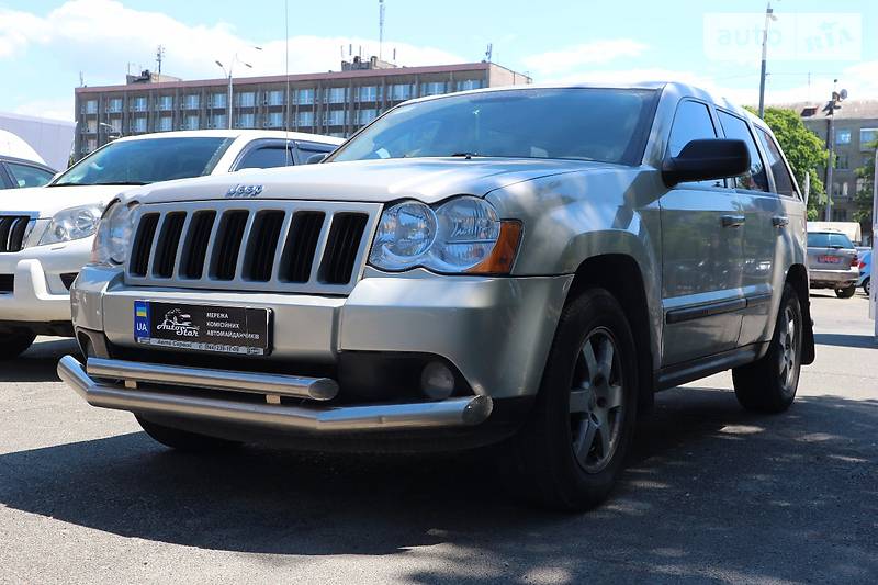 Jeep Cherokee 2008 року