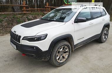 Jeep Cherokee trailhawk  2019