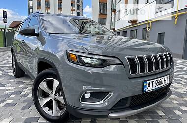 Jeep Cherokee  2020