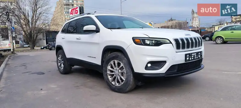 Jeep Cherokee