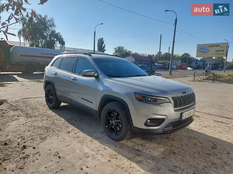 Jeep Cherokee
