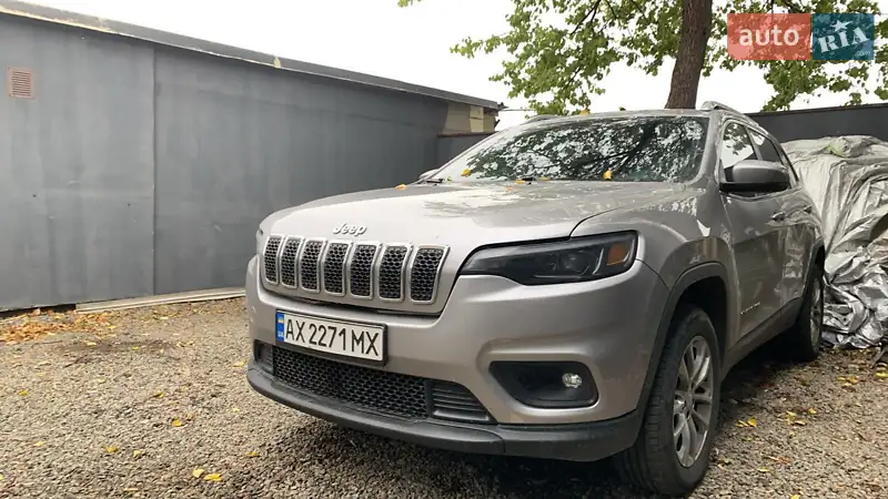 Jeep Cherokee