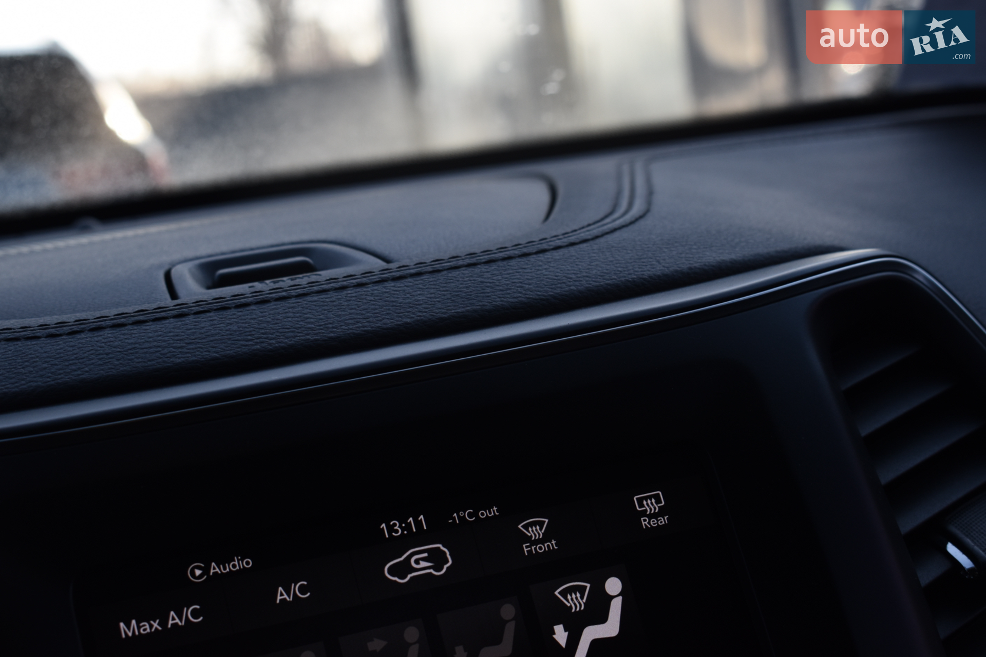Jeep Cherokee 2019 VIN 1C4PJLLB8KD404055 фото оголошення 21 з 31