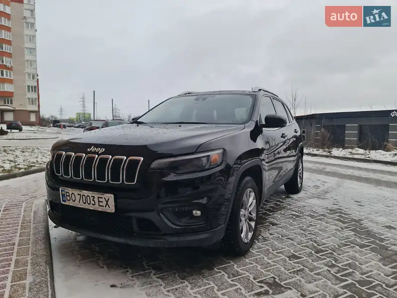 Jeep Cherokee
