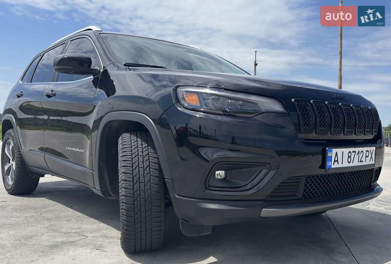 Jeep Cherokee