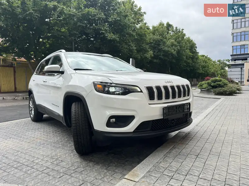 Jeep Cherokee