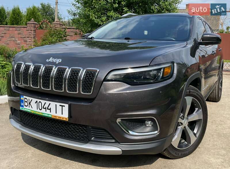 Jeep Cherokee