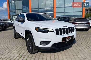Jeep Cherokee 2020