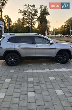 Jeep Cherokee 2016