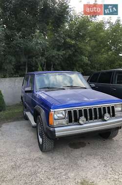 Jeep Cherokee  1985