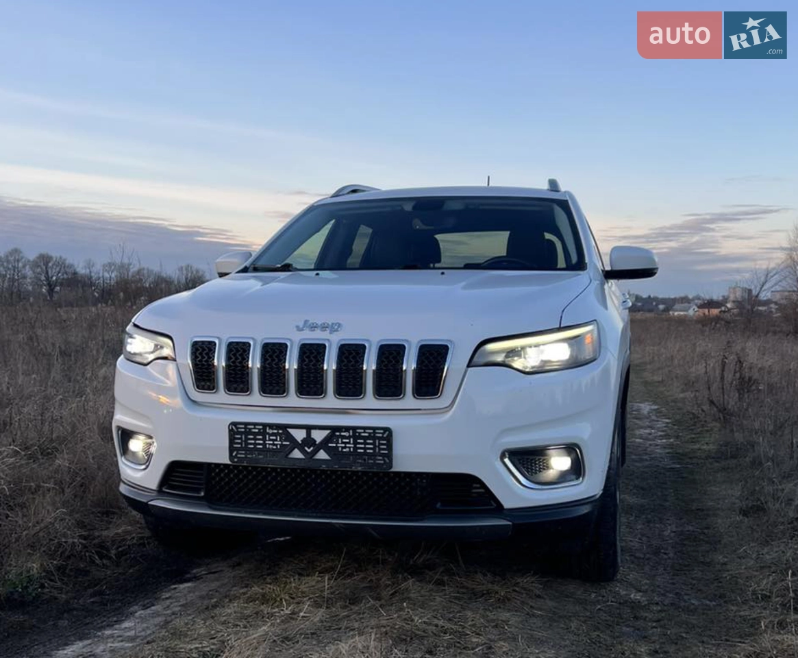 2019 Jeep Cherokee - фото 1