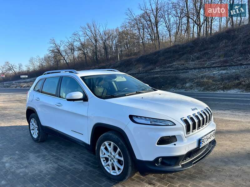 Jeep Cherokee