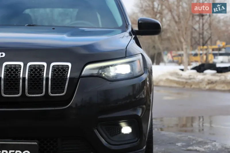 Jeep Cherokee