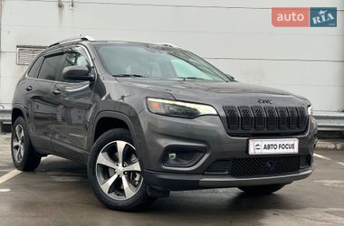 Jeep Cherokee  2021
