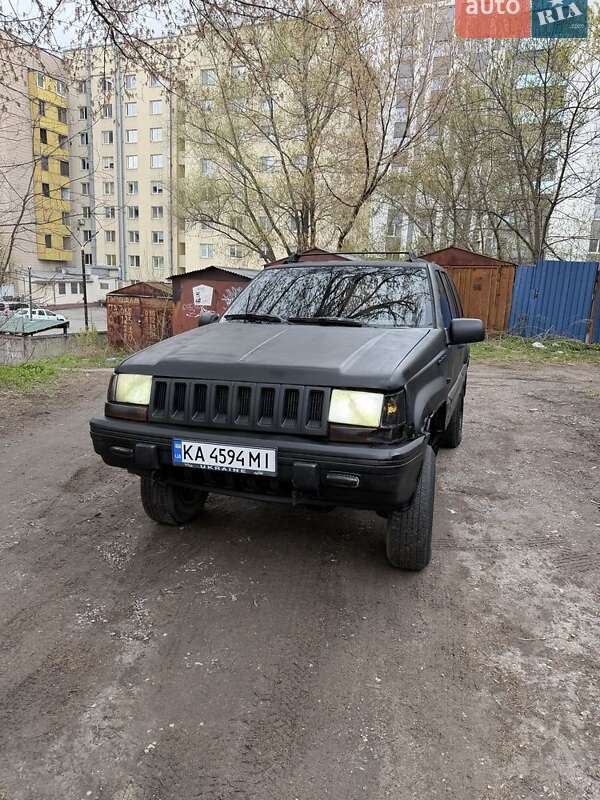 Jeep Cherokee