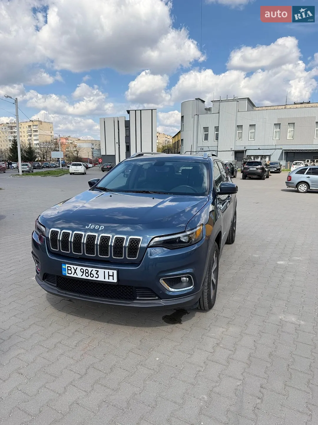 Jeep Cherokee 2019 VIN 1C4PJMDX5KD445436 фото оголошення 3 з 26