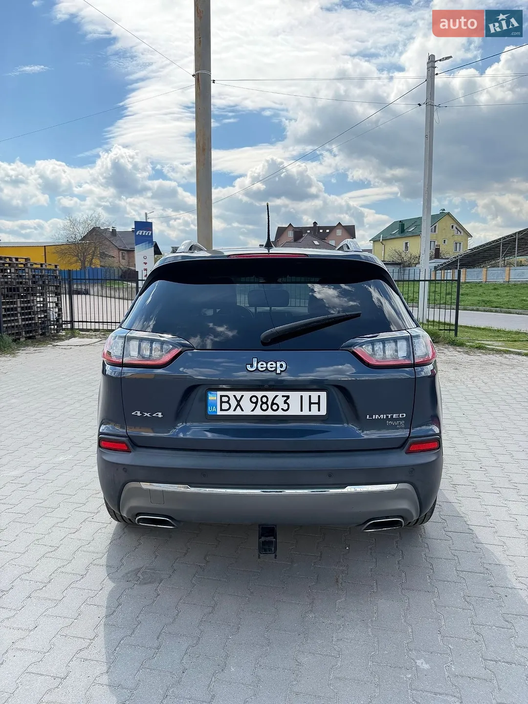Jeep Cherokee 2019 VIN 1C4PJMDX5KD445436 фото оголошення 6 з 26