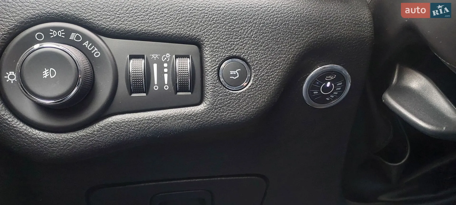 Jeep Cherokee 2019 VIN 1C4PJMDX5KD445436 фото оголошення 25 з 26