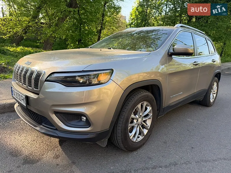 Jeep Cherokee